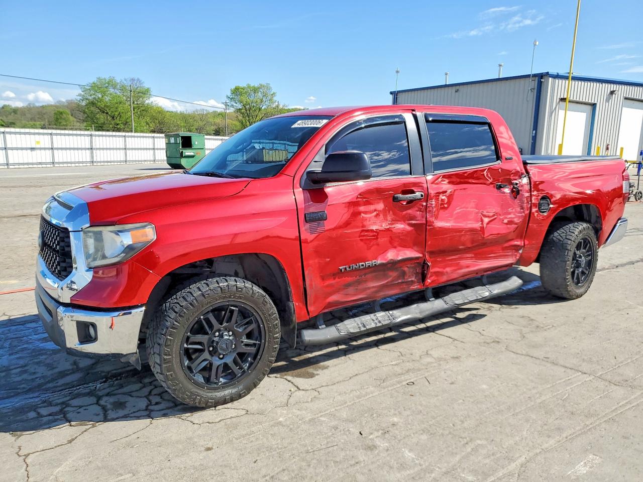 Salvage Toyota Tundra Image