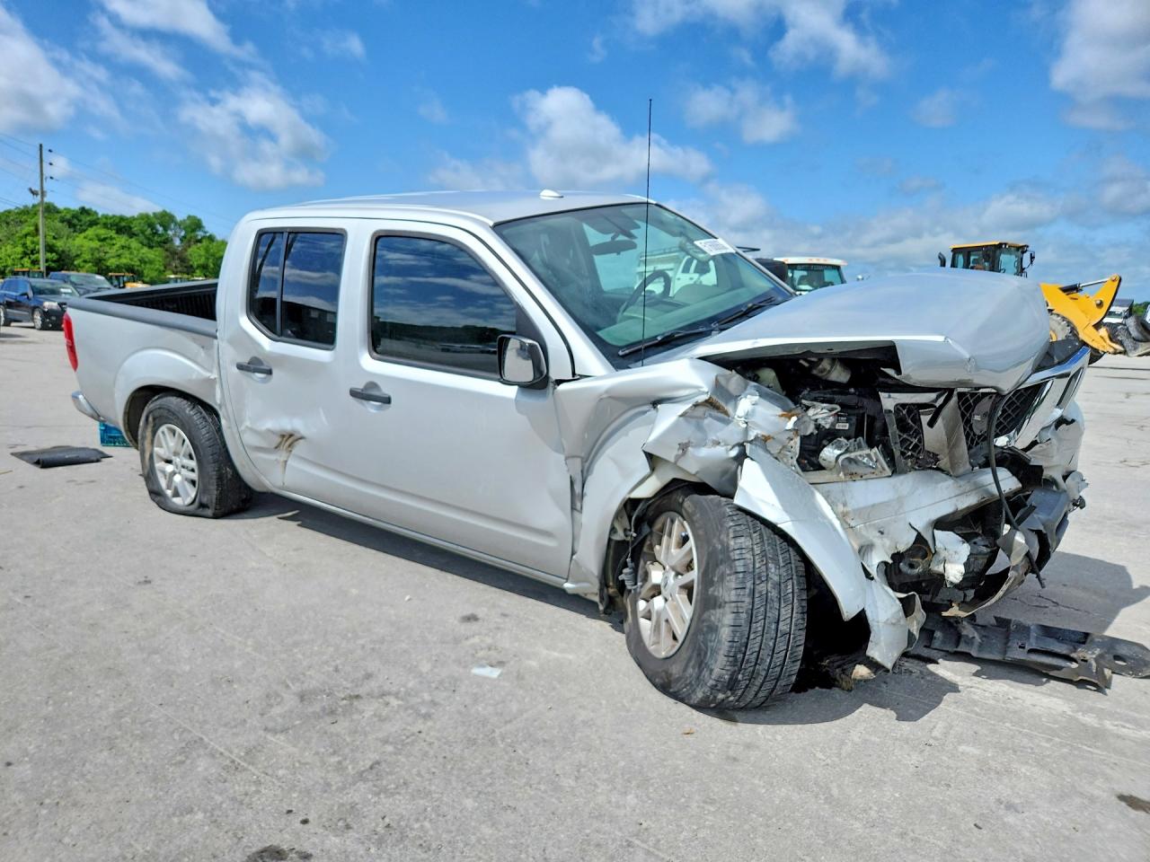 Nissan Frontier Sv