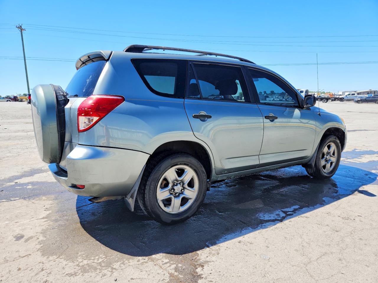 Toyota RAV4 Base