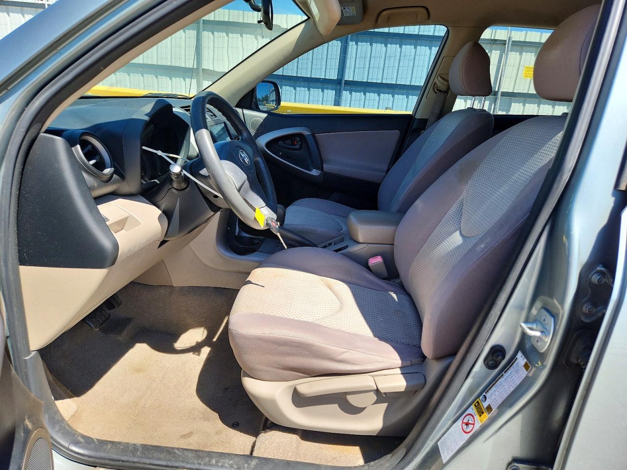Toyota RAV4 Base