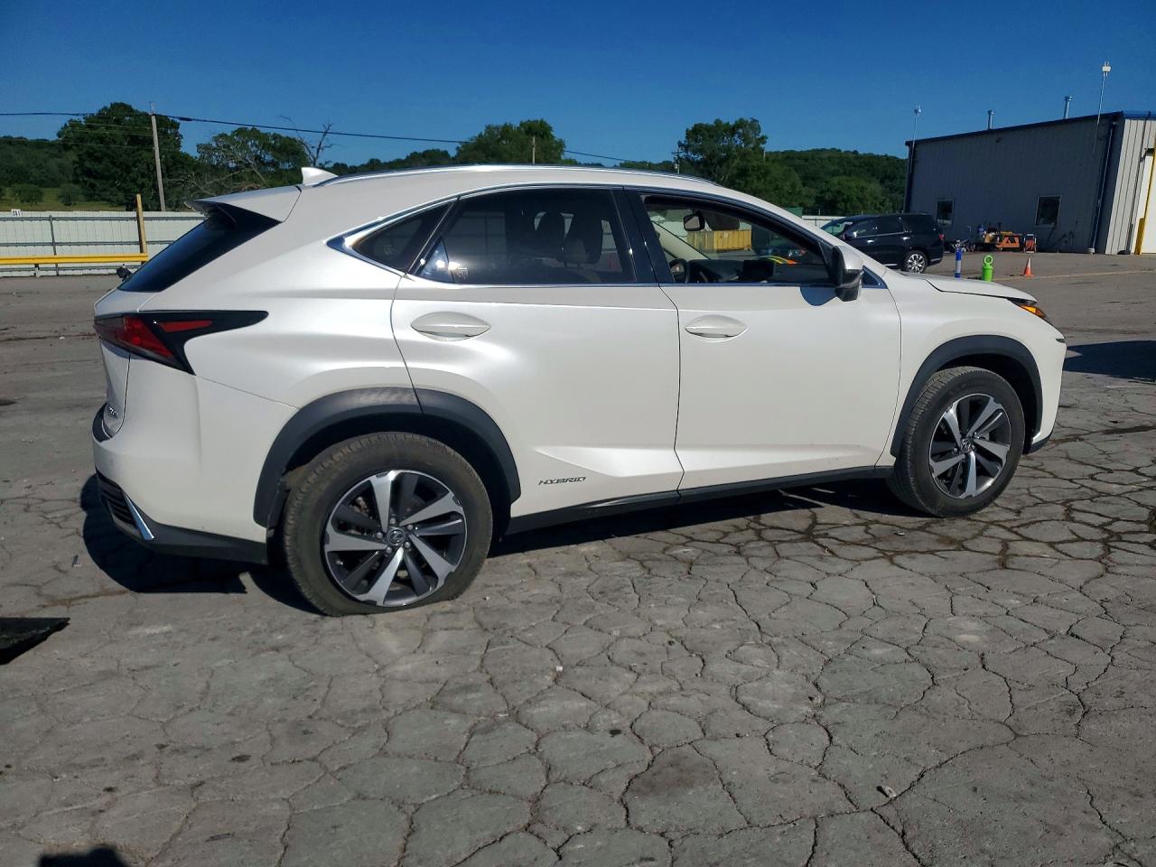 Lexus NX 300h