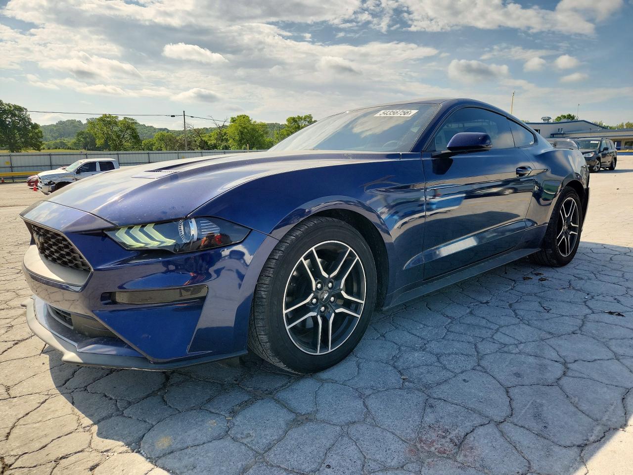 Salvage Ford Mustang Image