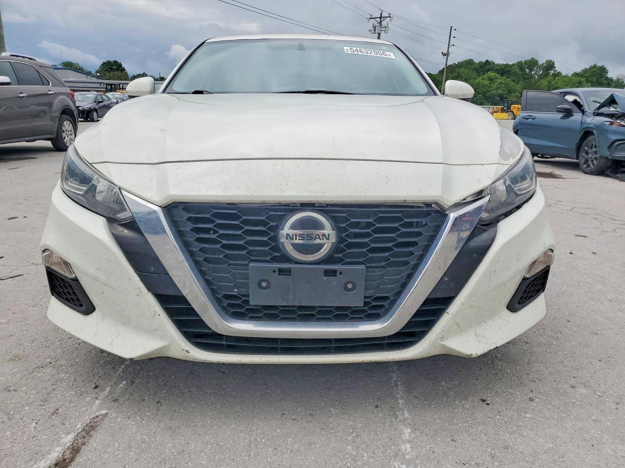 Nissan Altima S