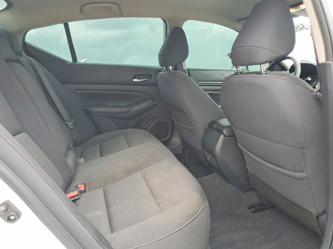 Nissan Altima S