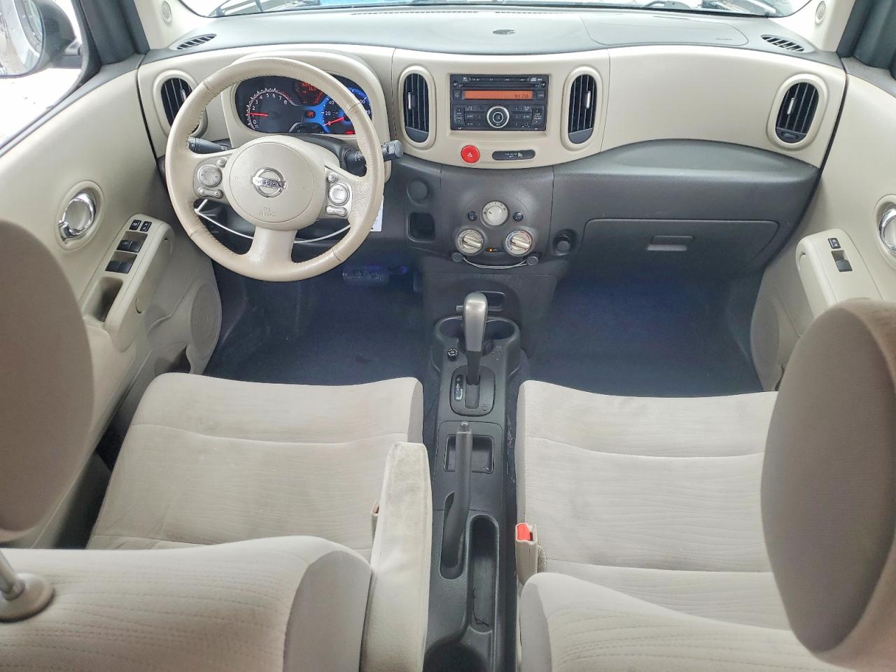 Nissan cube 1.8