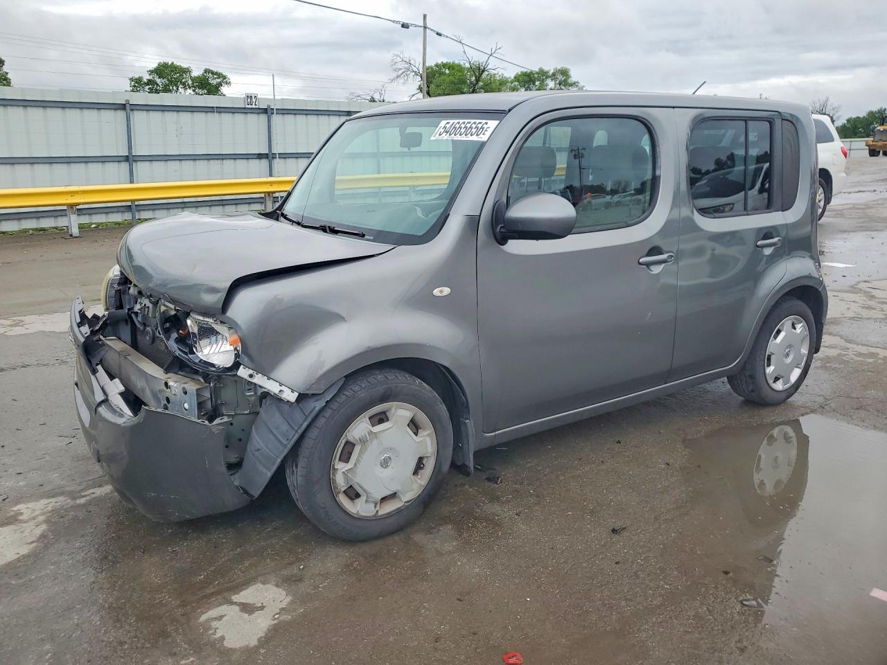 Salvage Nissan cube Image