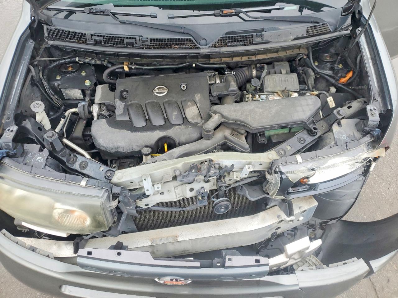 Nissan cube 1.8