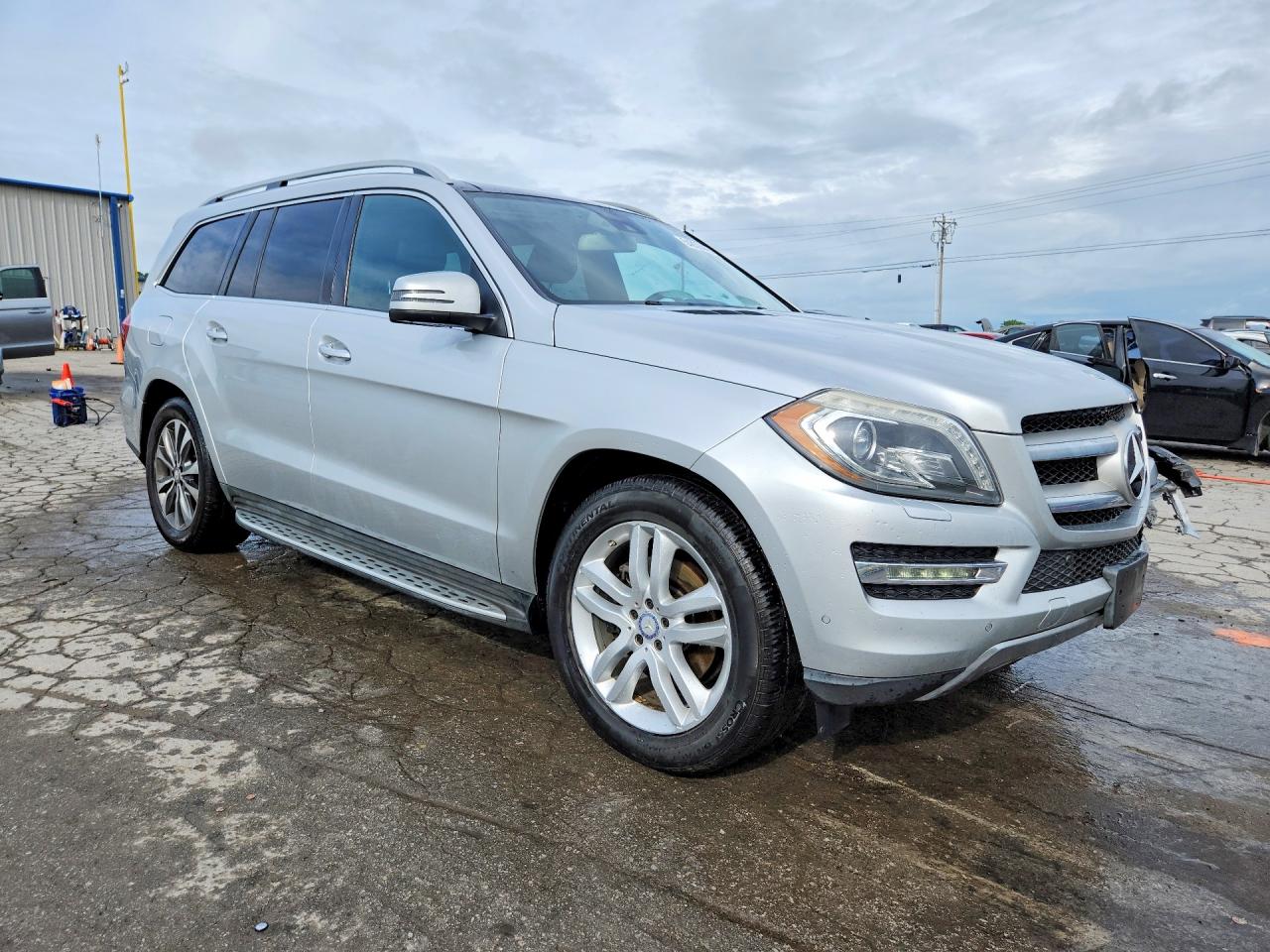 Mercedes-Benz G-Class 450 4matic