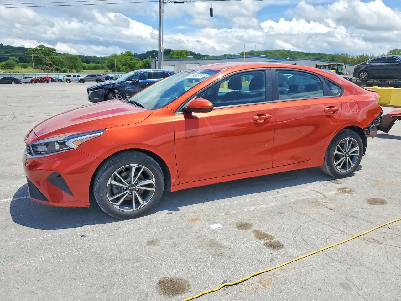 Salvage Kia Forte Image