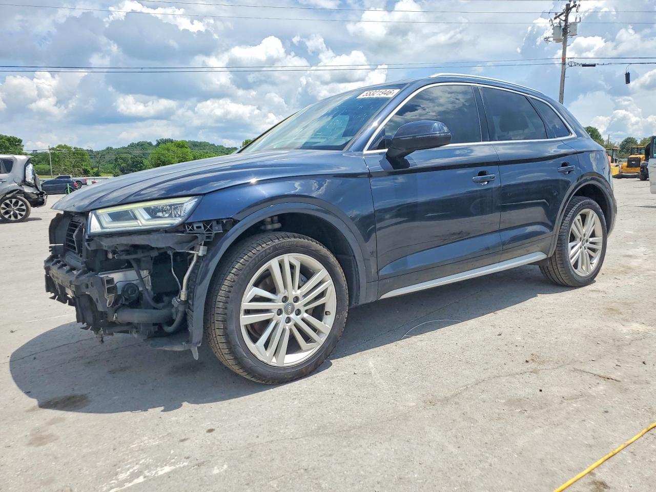 Salvage Audi Q5 Image