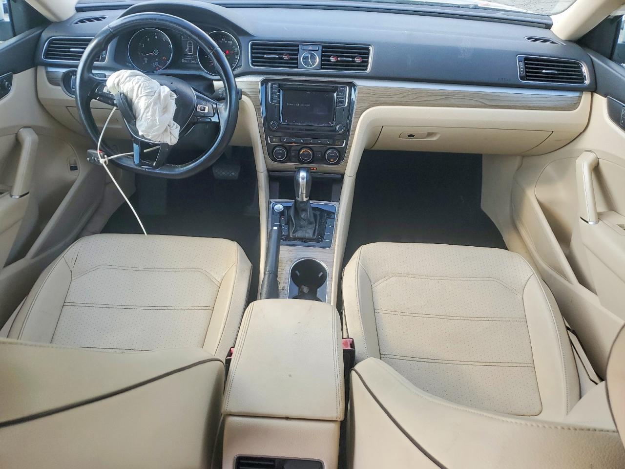 Volkswagen Passat Se