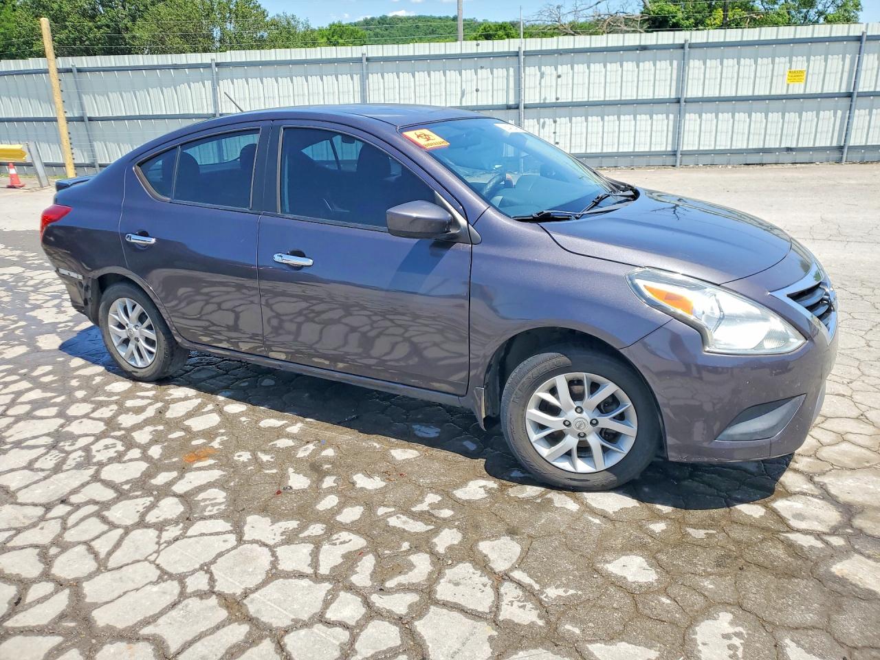Nissan Versa 1.6 Sv