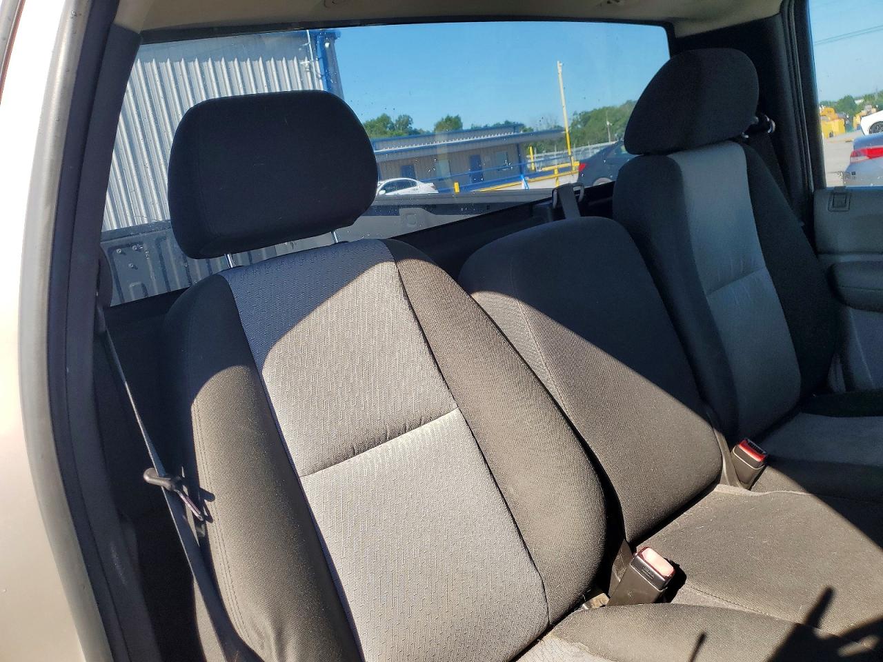 Chevrolet Silverado C1500