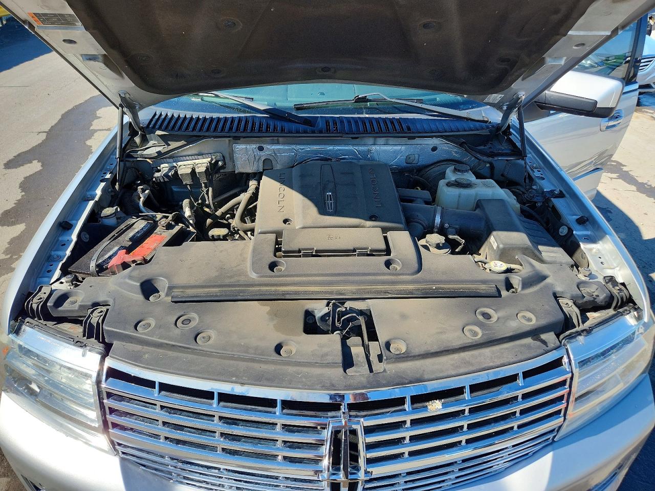 Lincoln Navigator