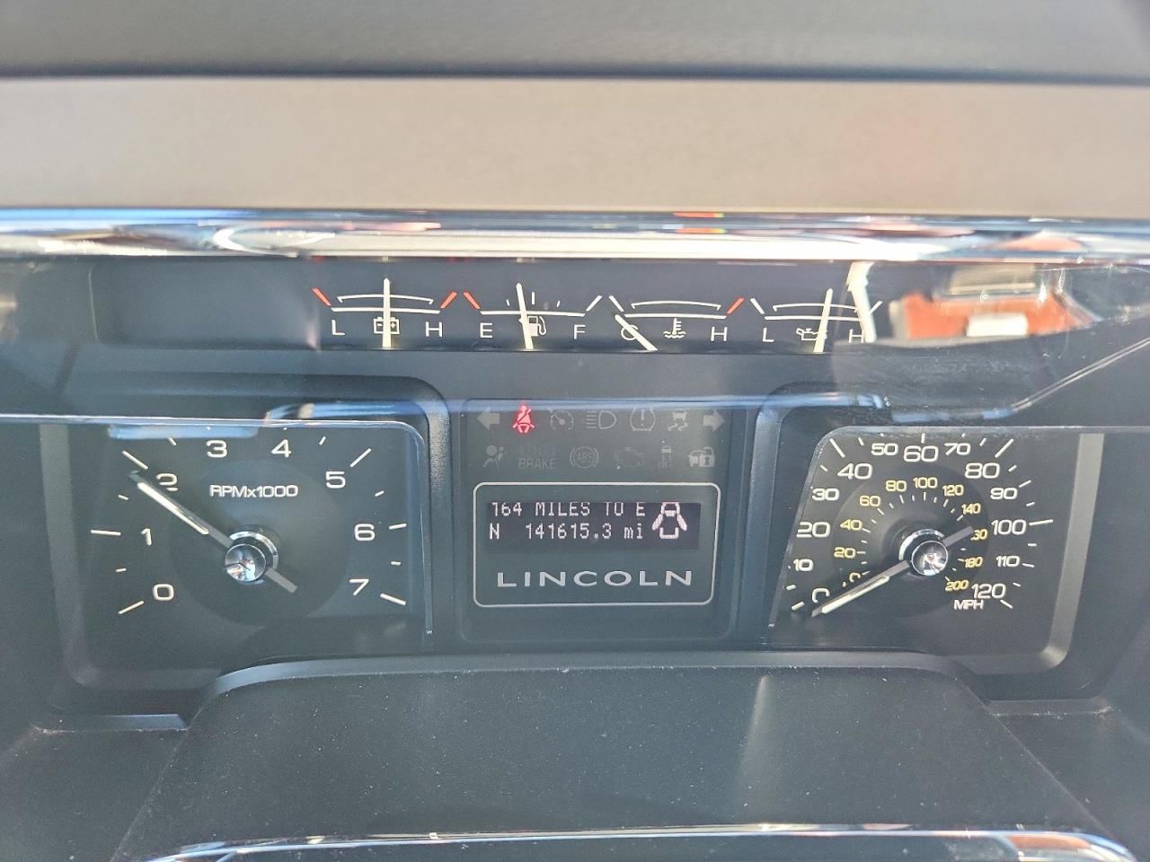 Lincoln Navigator