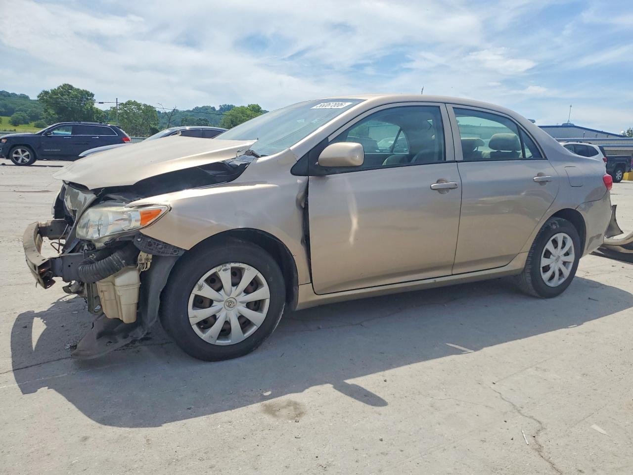 Salvage Toyota Corolla Image