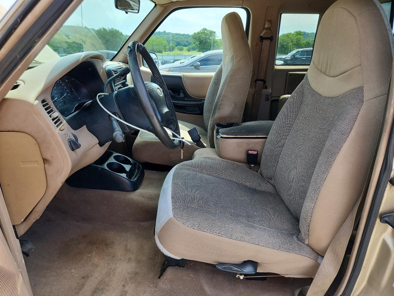 Ford Ranger Super Cab