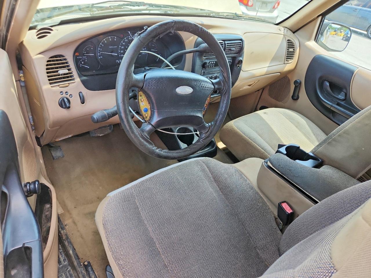 Ford Ranger Super Cab