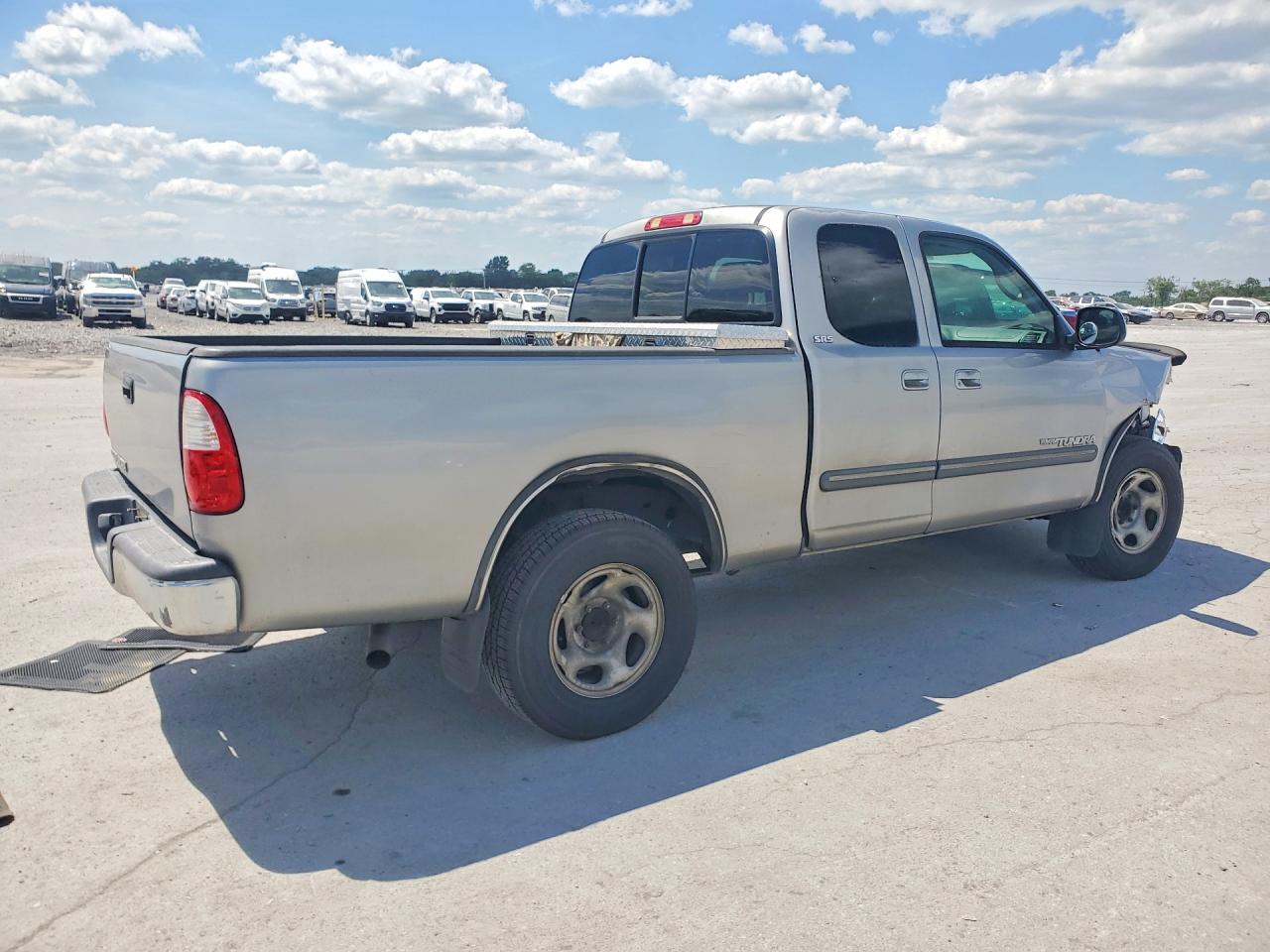 Toyota Tundra Access Cab Sr5