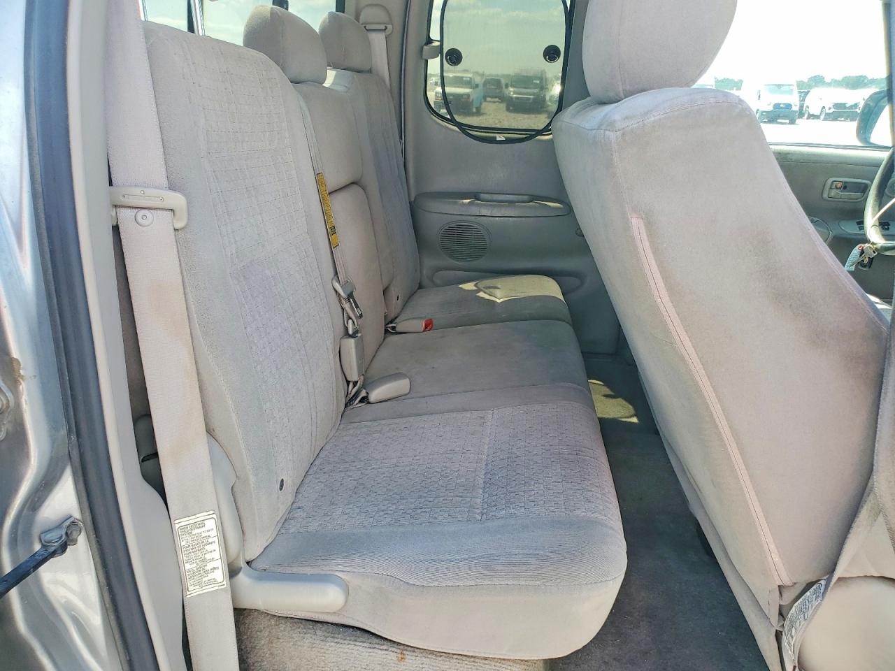 Toyota Tundra Access Cab Sr5