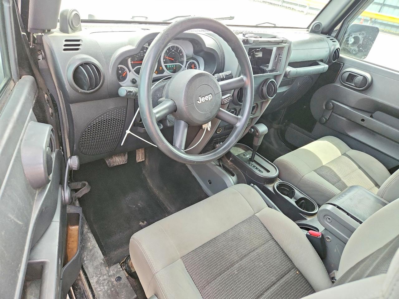 Jeep Wrangler Sport