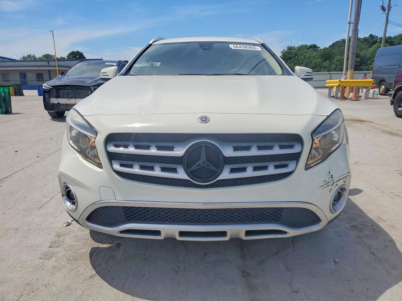 Mercedes-Benz GLA 250 4matic