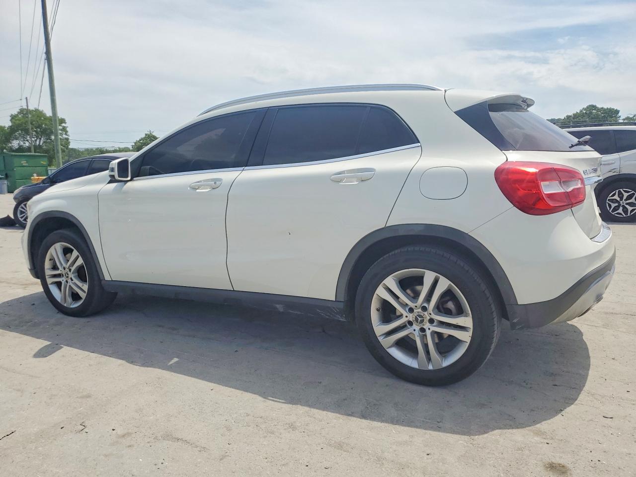 Mercedes-Benz GLA 250 4matic