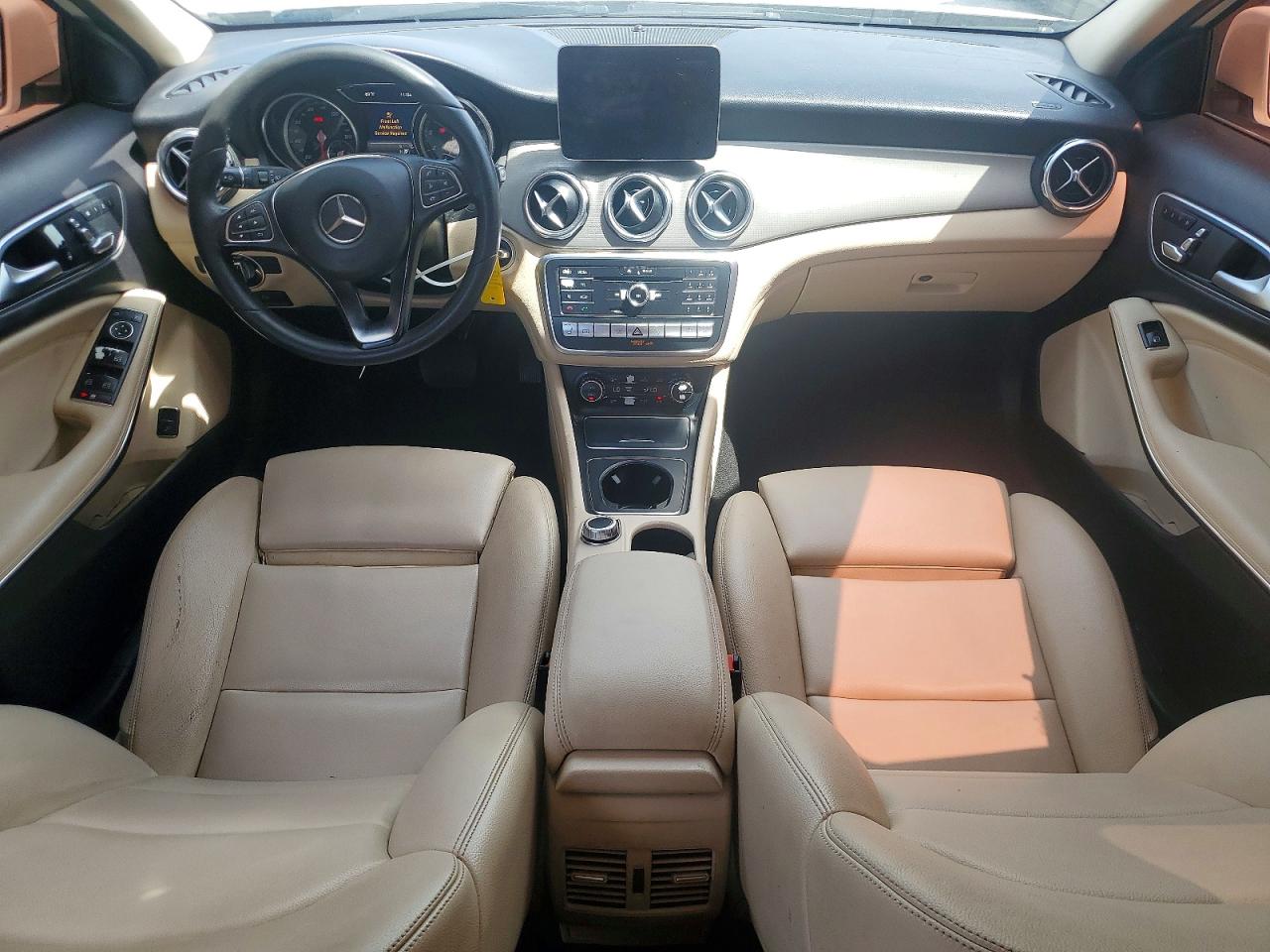 Mercedes-Benz GLA 250 4matic