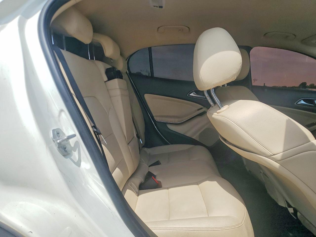 Mercedes-Benz GLA 250 4matic