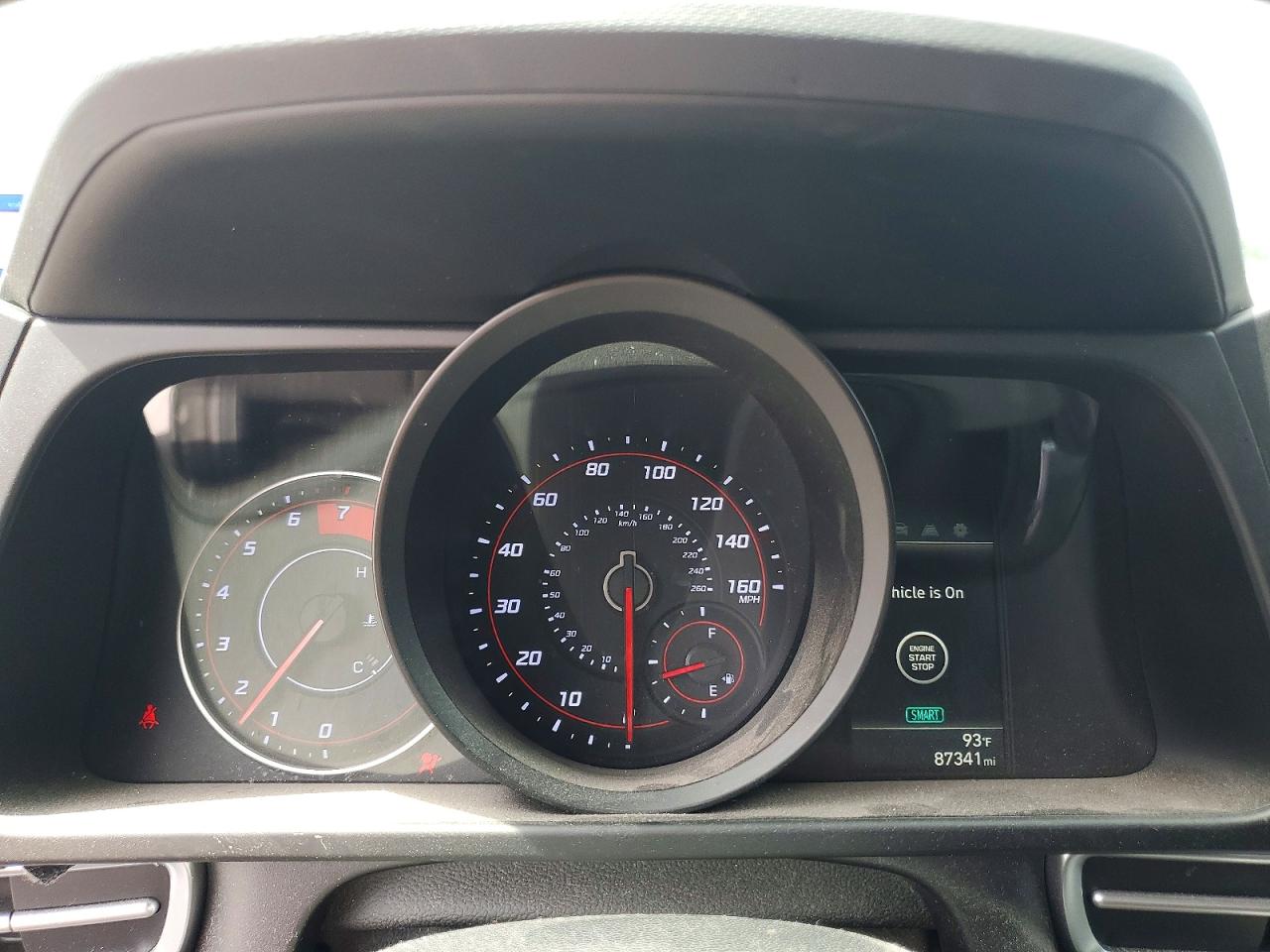 Hyundai ELANTRA Sel