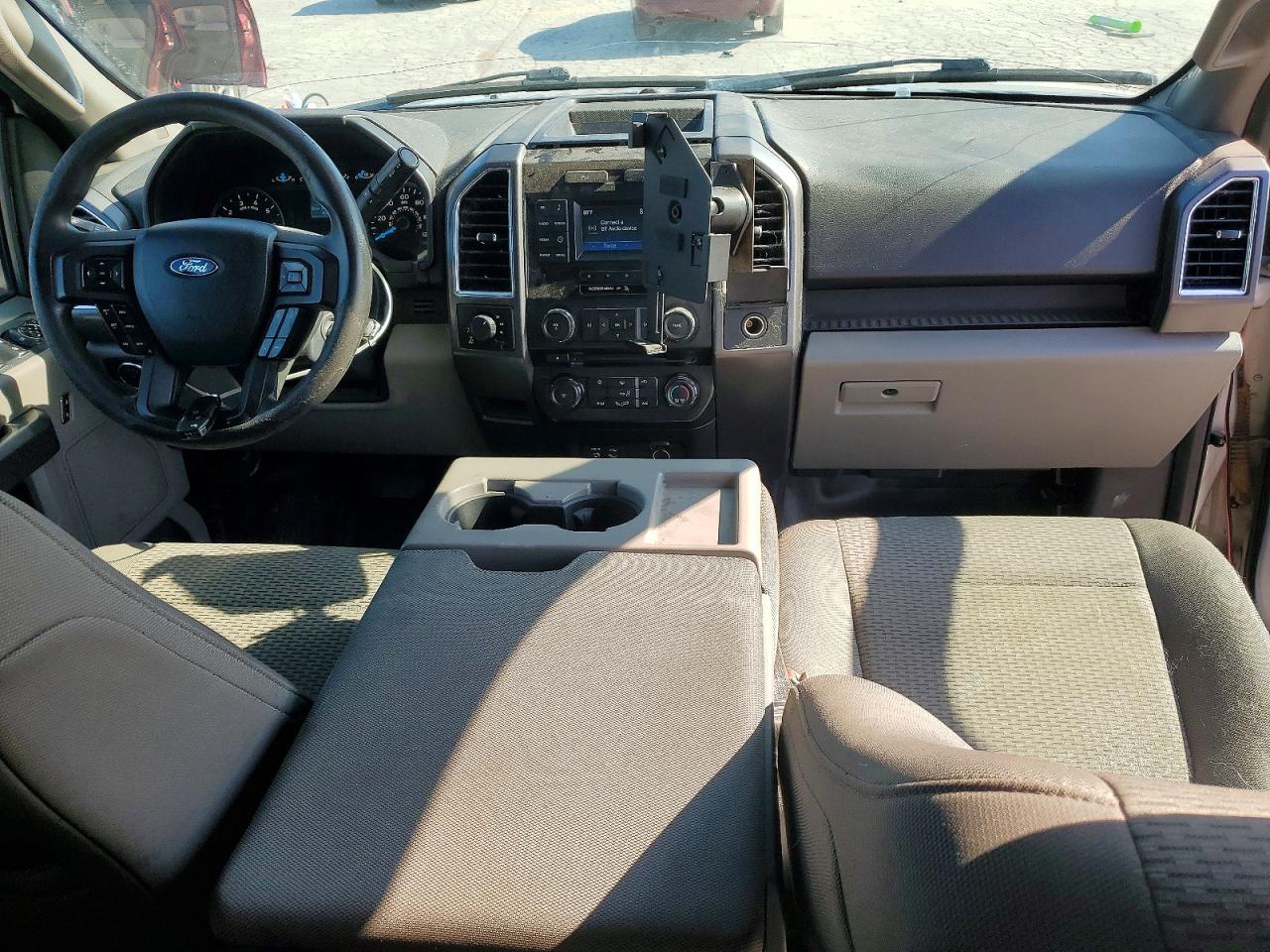 Ford F-150 Super Cab