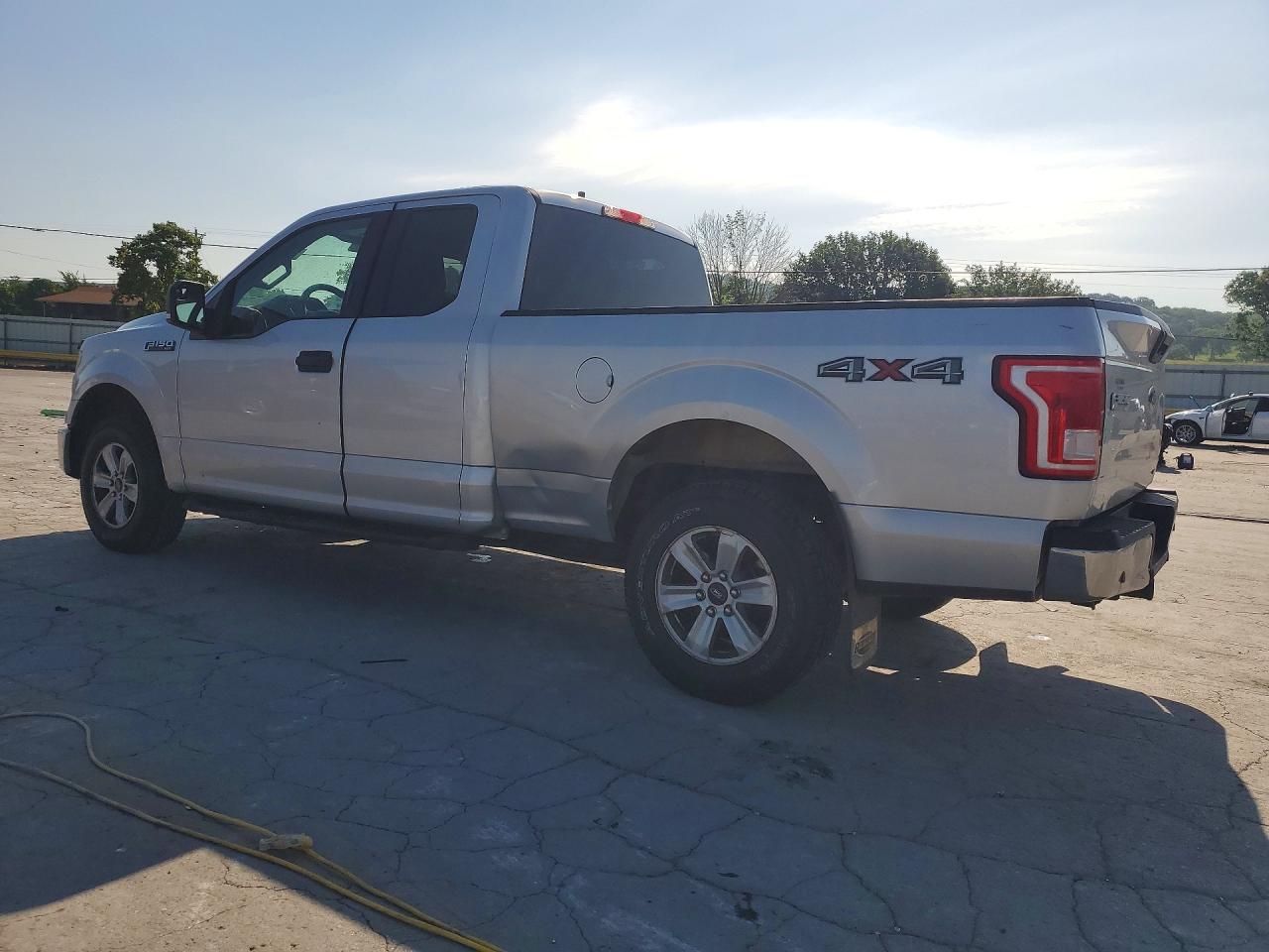 Ford F-150 Super Cab