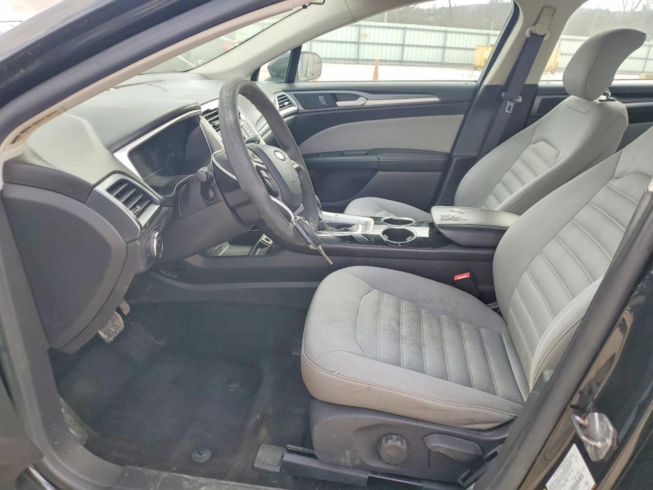 Ford Fusion S