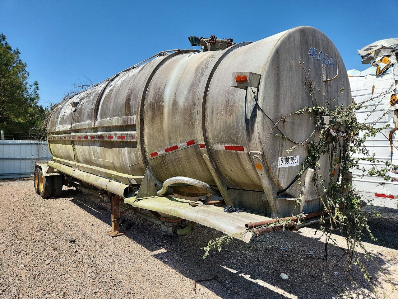 Salvage Butler Other Image
