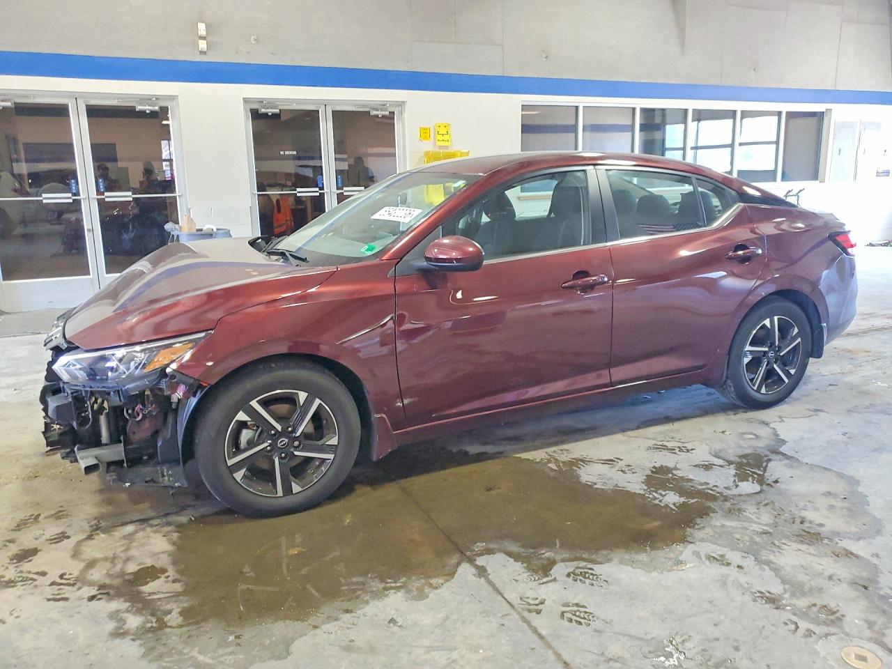 Salvage Nissan Sentra Image