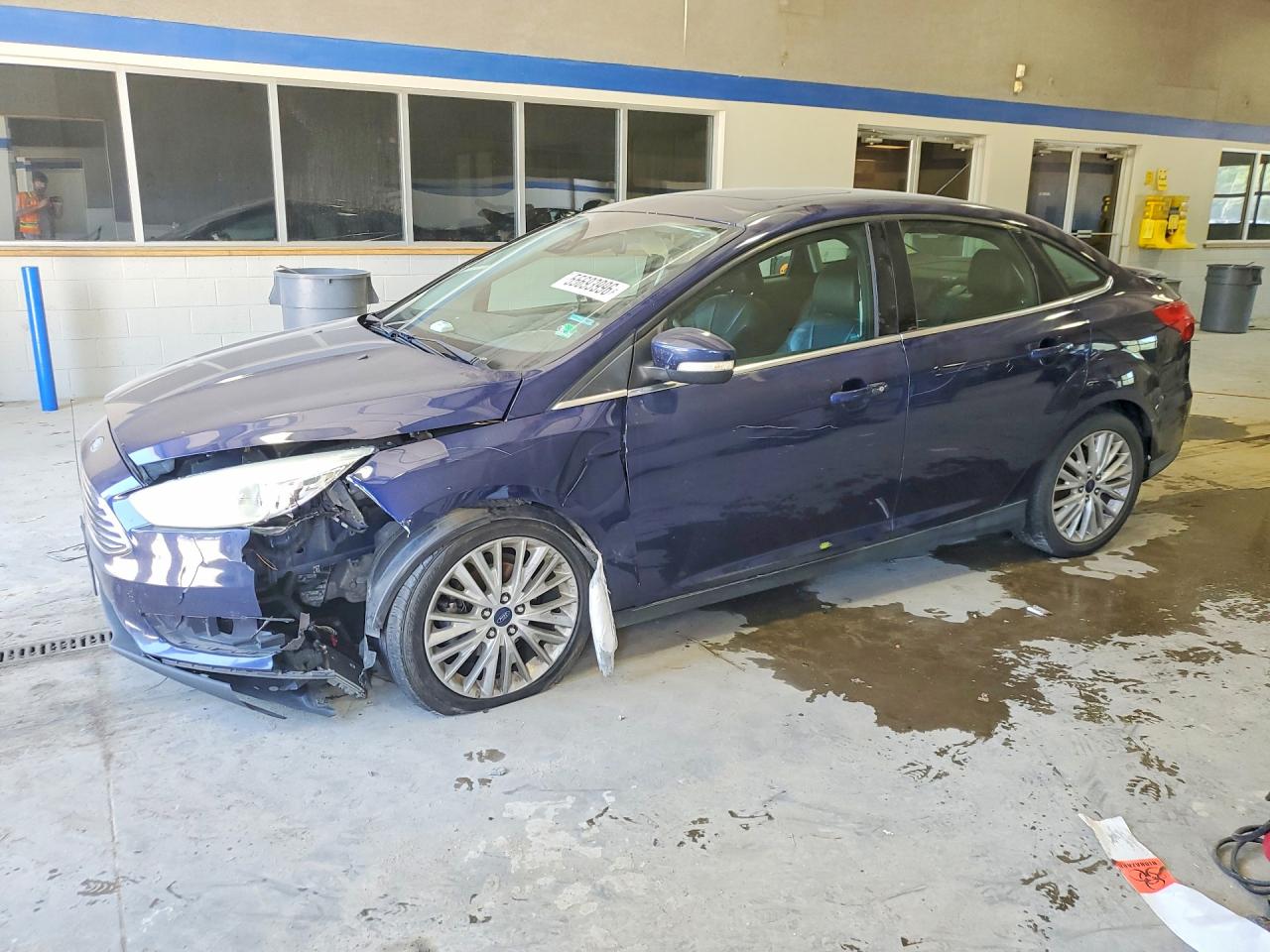 Salvage Ford Focus Image