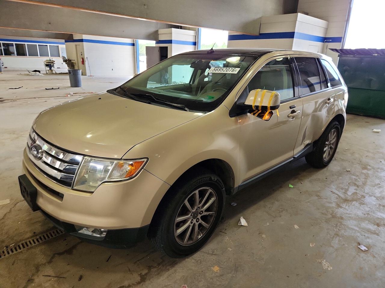 Salvage Ford Edge Image