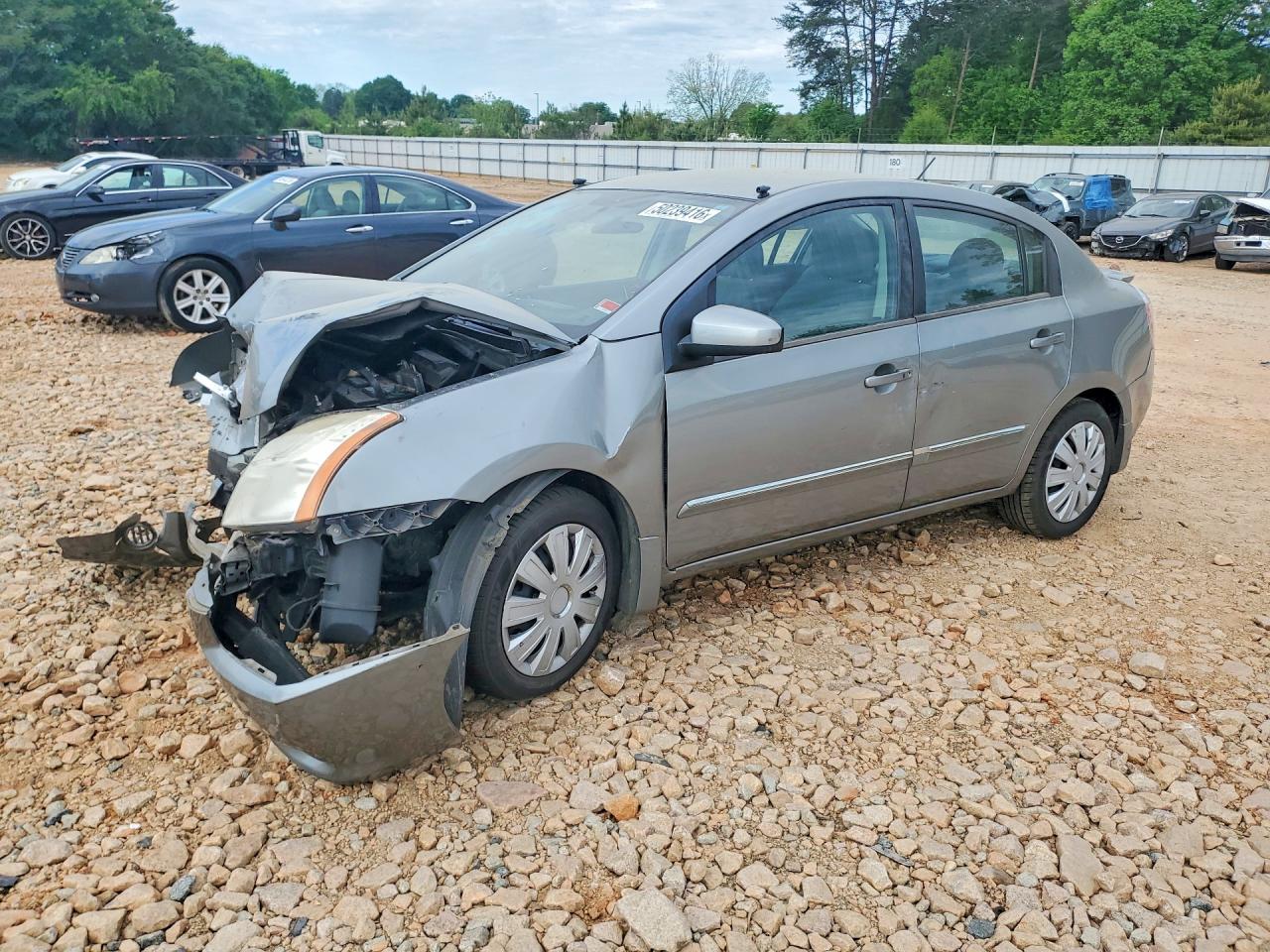 Salvage Nissan Sentra Image