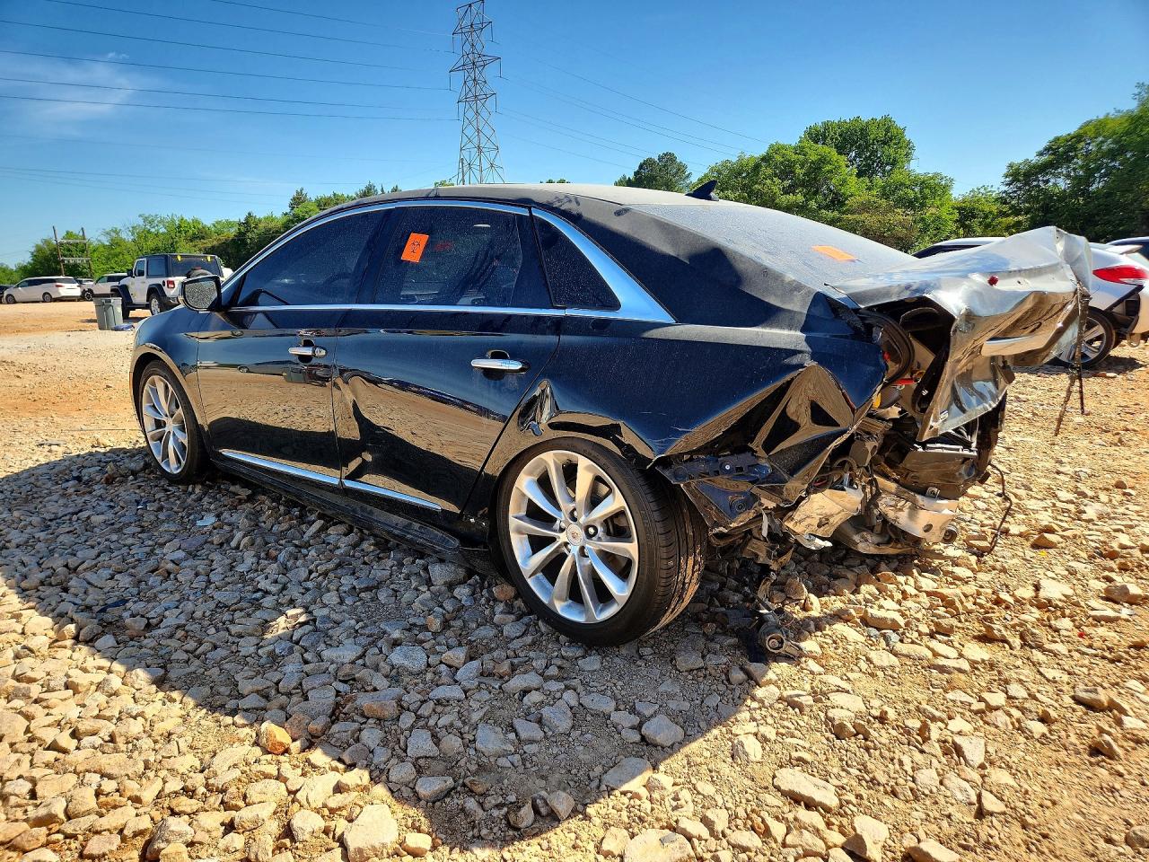 Cadillac XTS Luxury Collection
