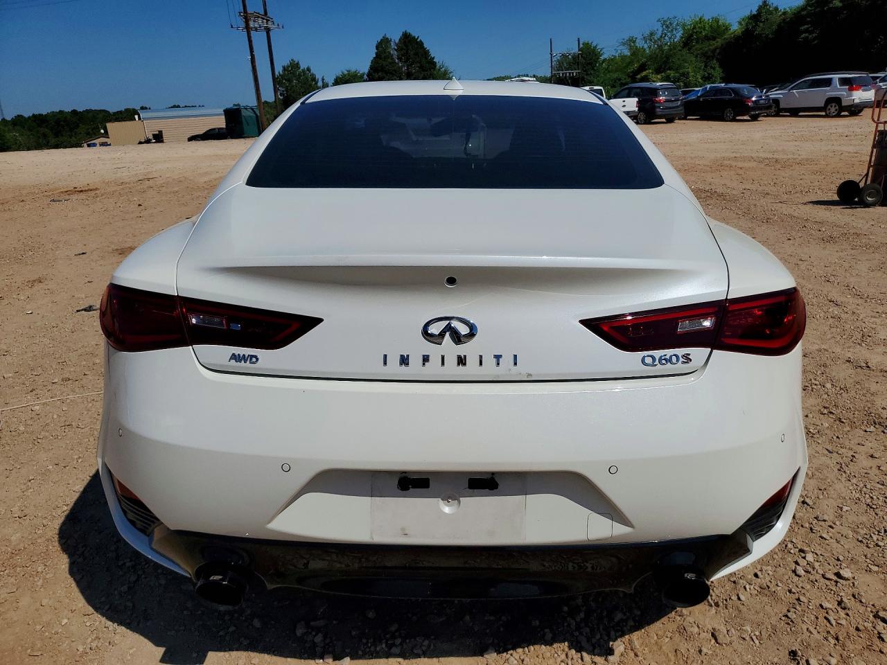 INFINITI Q60 Red Sport 400