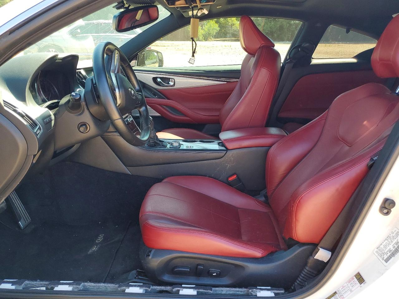 INFINITI Q60 Red Sport 400