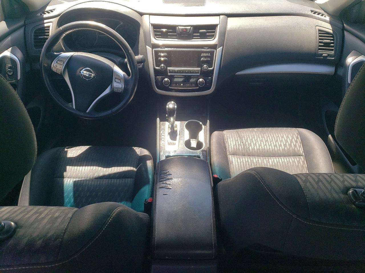 Nissan Altima 2.5 Sv