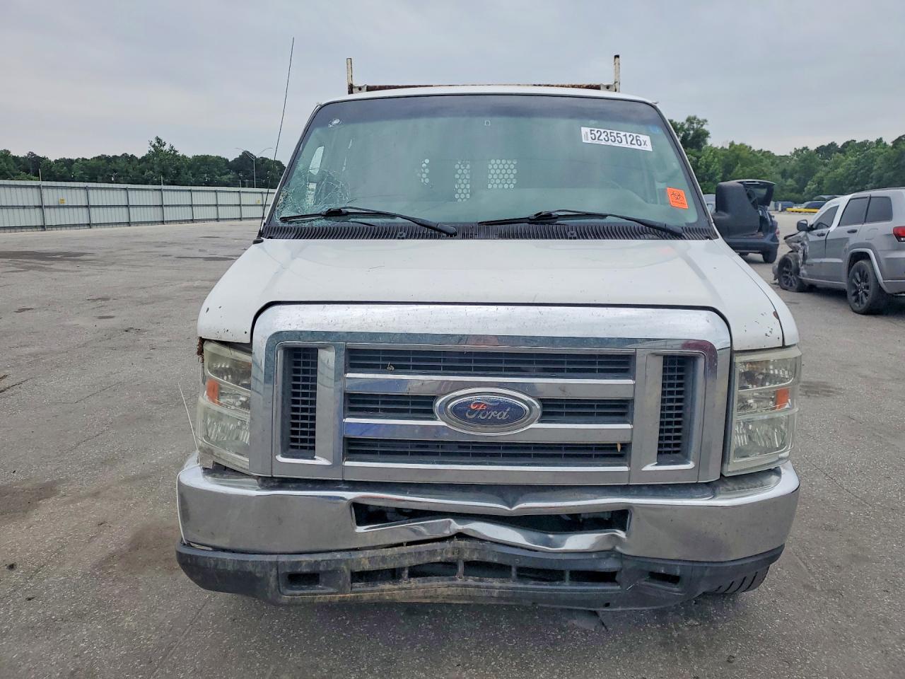 Ford Econoline E250 Van
