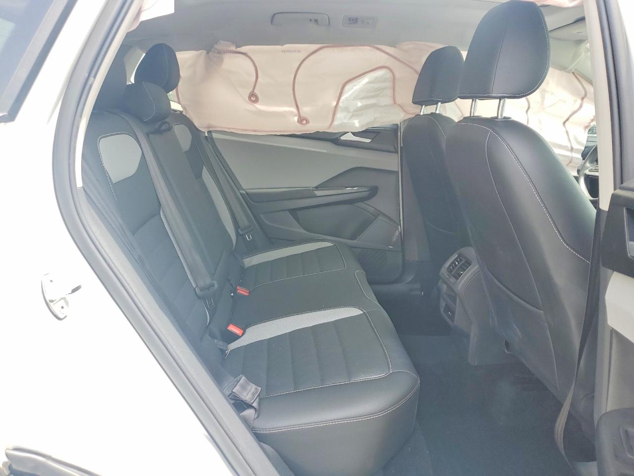 Volkswagen Taos Sel