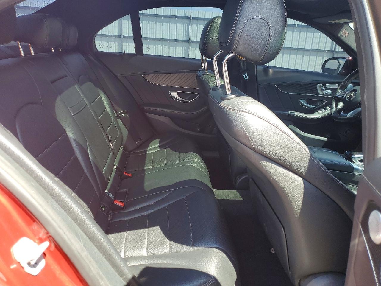 Mercedes-Benz C-Class 300