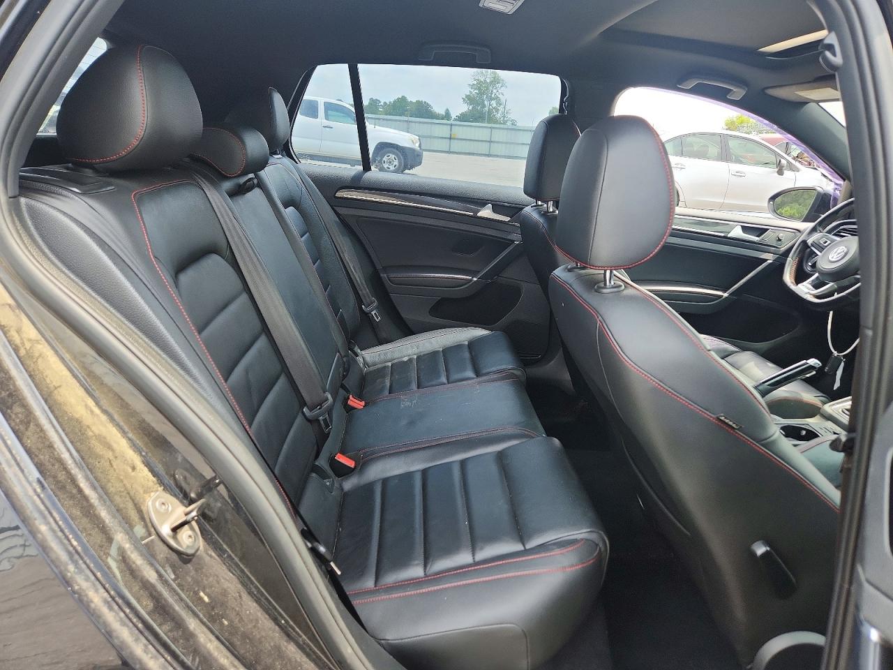 Volkswagen GTI S