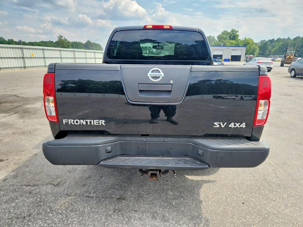 Nissan Frontier S