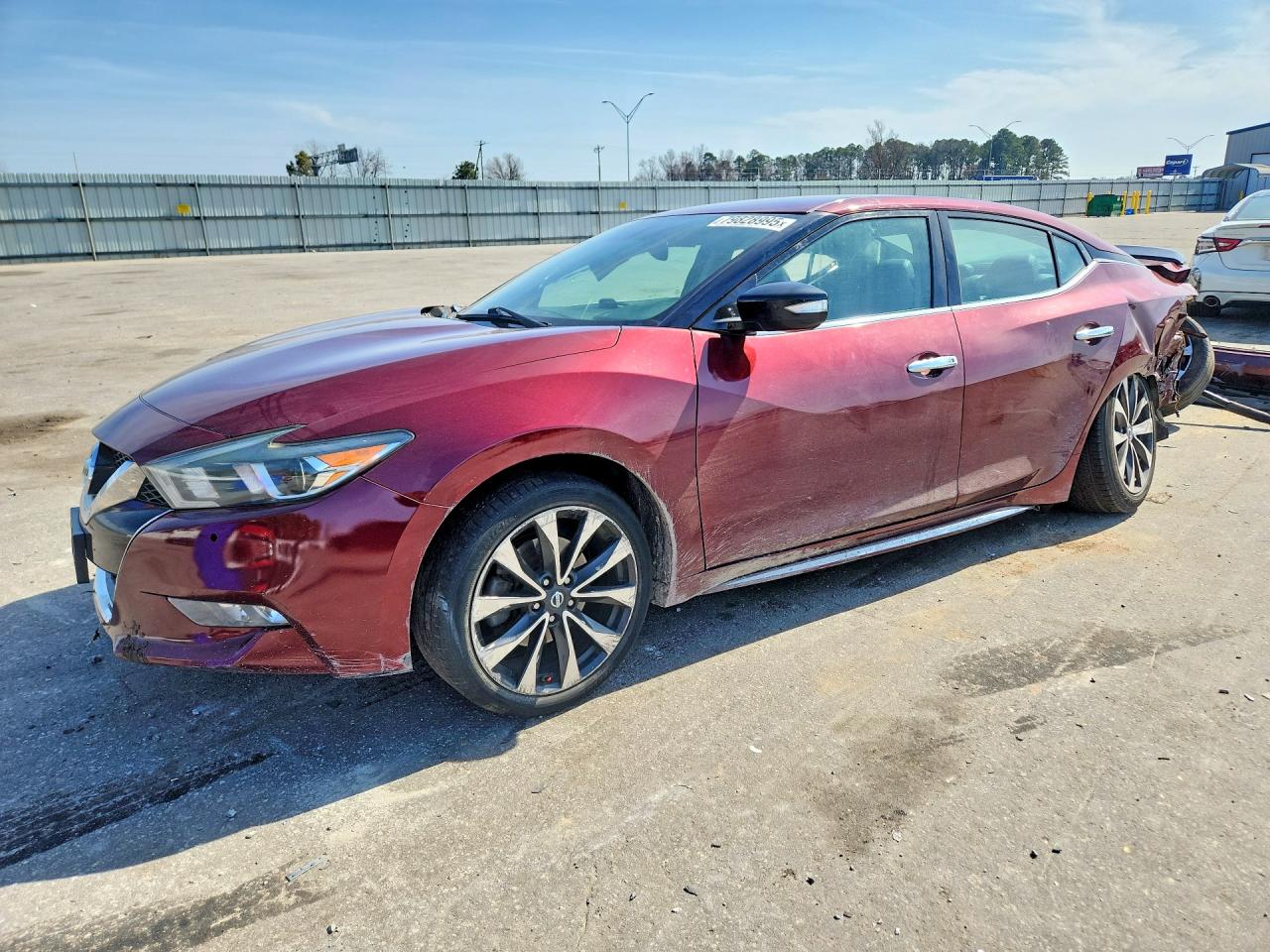 Salvage Nissan Maxima Image