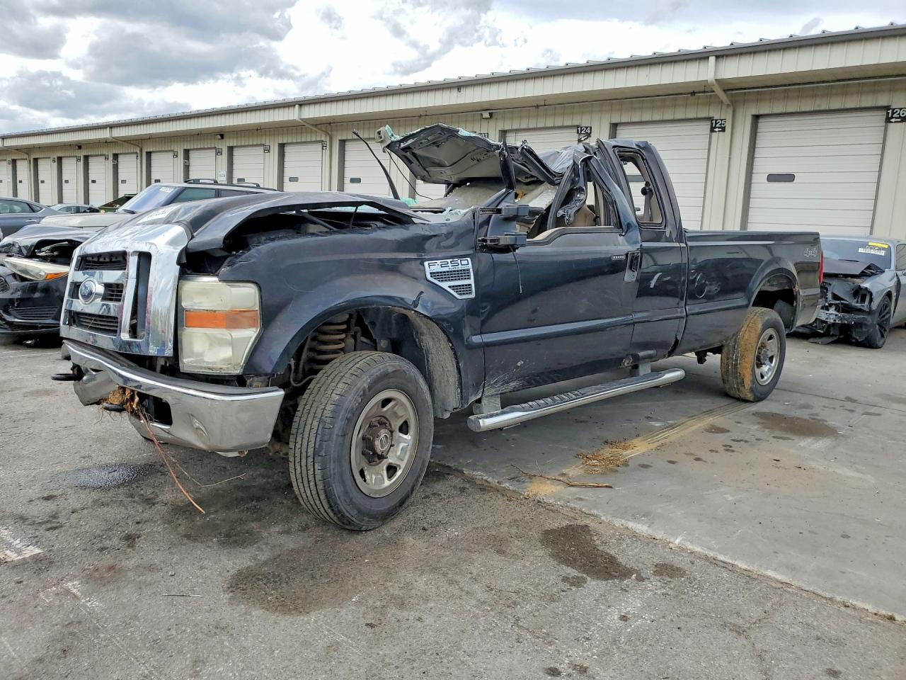 Salvage Ford F-250 Image