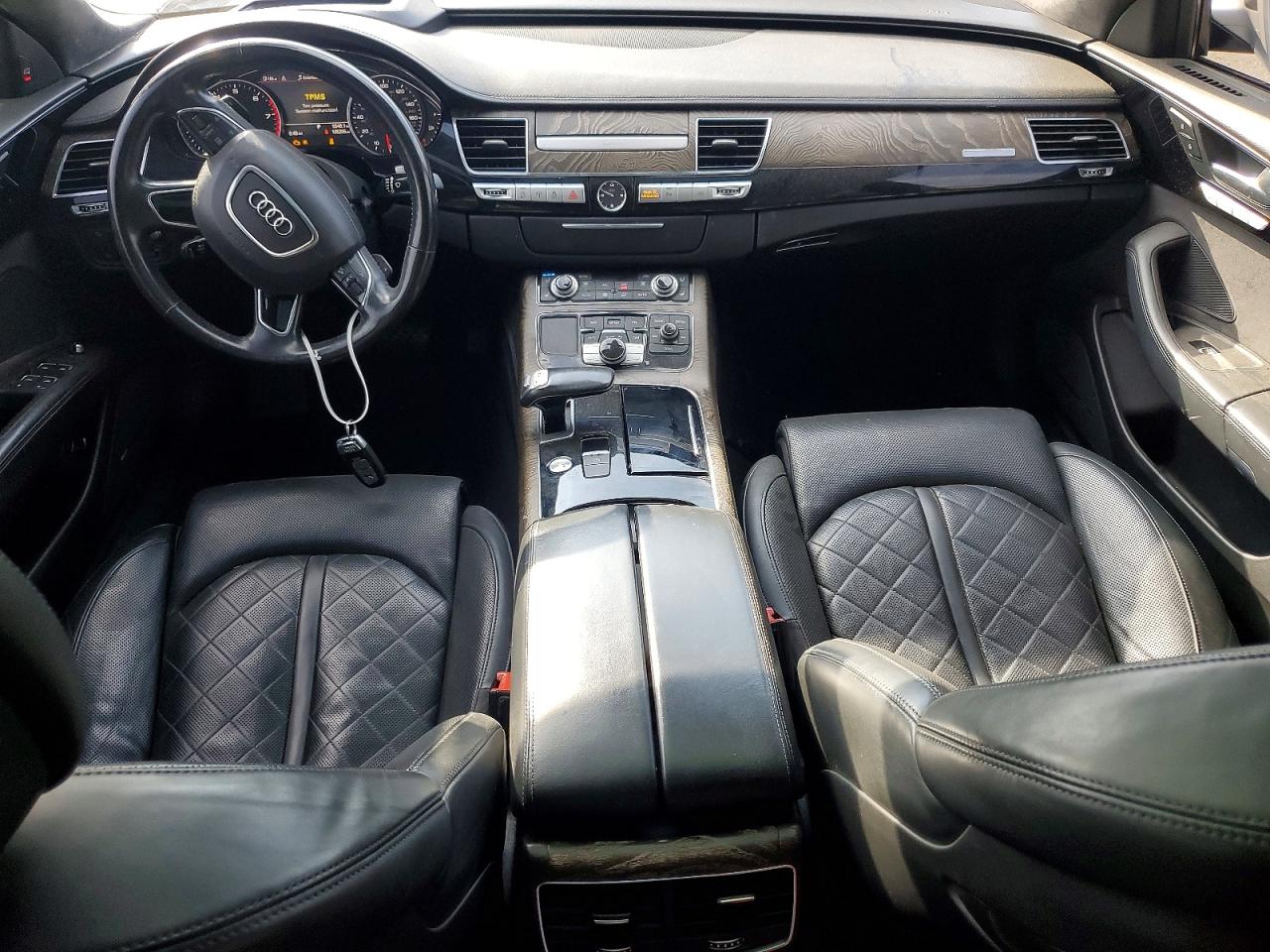 Audi A8 L Quattro